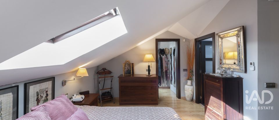 Dúplex 4 habitaciones de 111 m² en Gavà (08850)