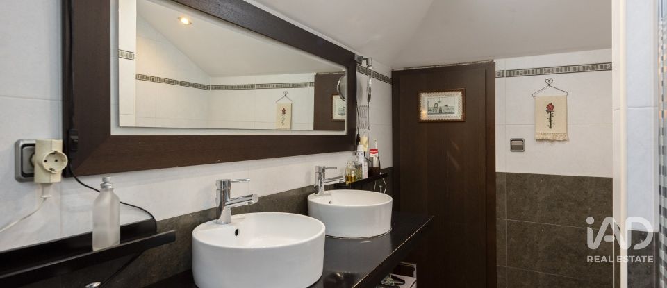 Dúplex 4 habitaciones de 111 m² en Gavà (08850)