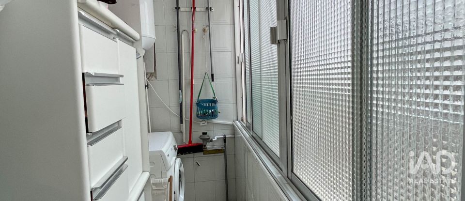 Piso 4 habitaciones de 117 m² en Huelva (21007)