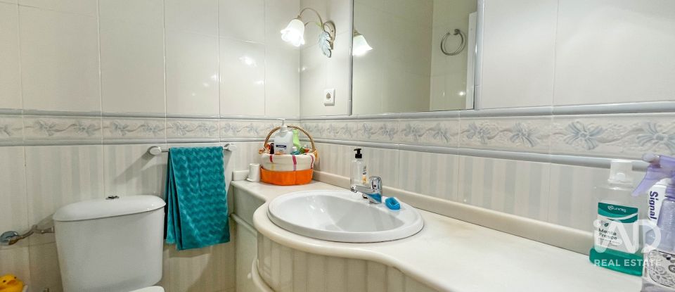 Piso 4 habitaciones de 117 m² en Huelva (21007)