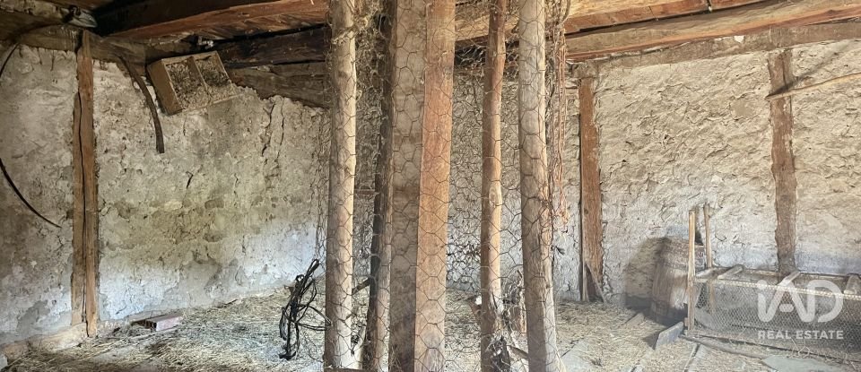 Casa 0 habitacions de 208 m² a Turégano (40370)