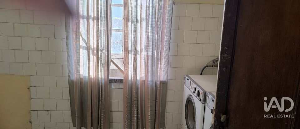 Casa de poble 7 habitacions de 300 m² a San Sadurniño (15560)