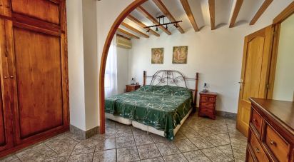 Apartment 2 bedrooms of 130 m² in Novelda (03660)