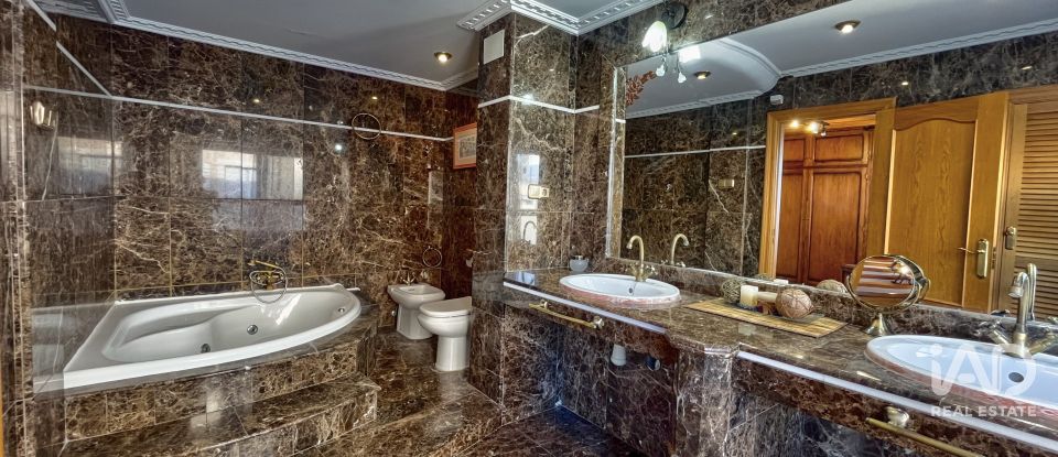 Pis 2 habitacions de 130 m² a Novelda (03660)