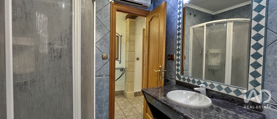 Pis 2 habitacions de 130 m² a Novelda (03660)