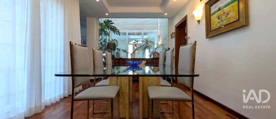 Casa senyorial 3 habitacions de 317 m² a Girona (17003)