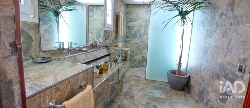 Casa senyorial 3 habitacions de 317 m² a Girona (17003)