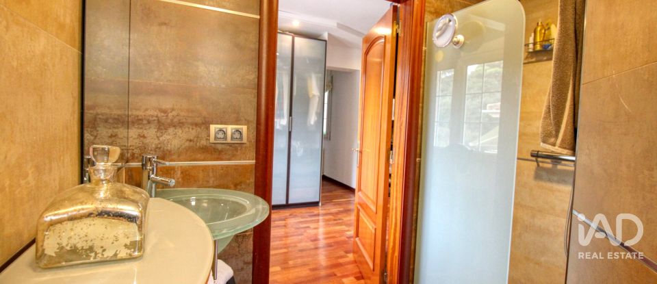 Casa senyorial 3 habitacions de 317 m² a Girona (17003)