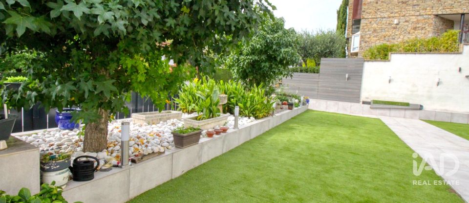 Casa senyorial 3 habitacions de 317 m² a Girona (17003)