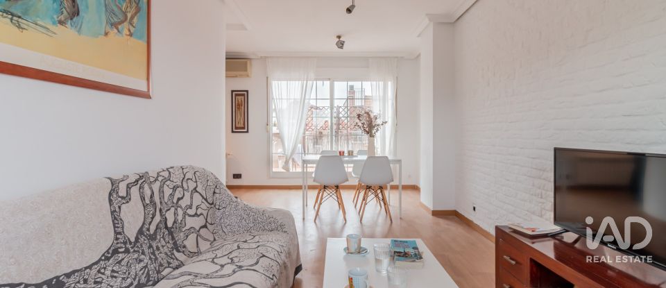Àtic 3 habitacions de 105 m² a Madrid (28039)