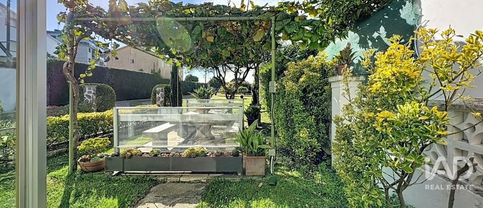 Châlet 5 chambres de 245 m² à Sanxenxo (36960)