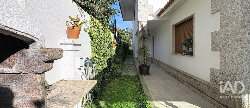 Châlet 5 chambres de 245 m² à Sanxenxo (36960)