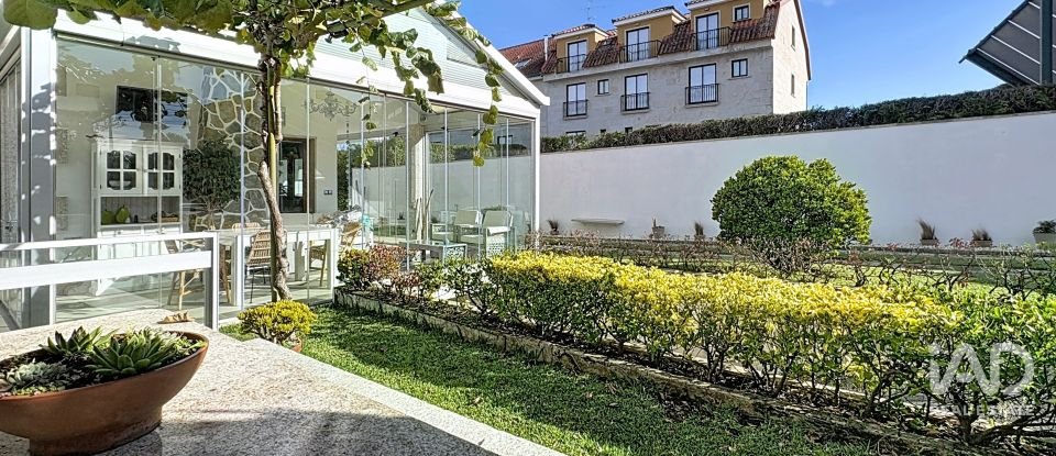 Châlet 5 chambres de 245 m² à Sanxenxo (36960)