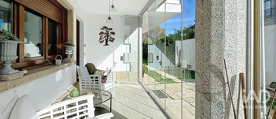 Châlet 5 chambres de 245 m² à Sanxenxo (36960)