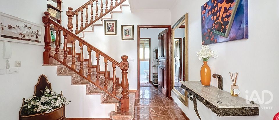 Châlet 5 chambres de 245 m² à Sanxenxo (36960)