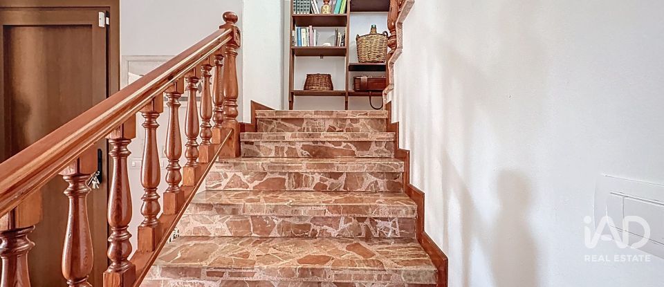 Châlet 5 chambres de 245 m² à Sanxenxo (36960)