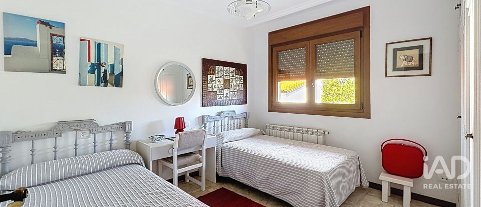 Châlet 5 chambres de 245 m² à Sanxenxo (36960)