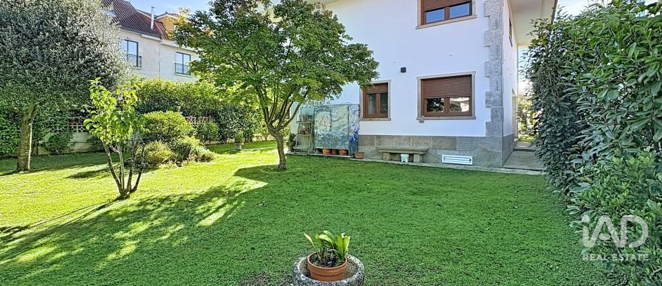 Châlet 5 chambres de 245 m² à Sanxenxo (36960)