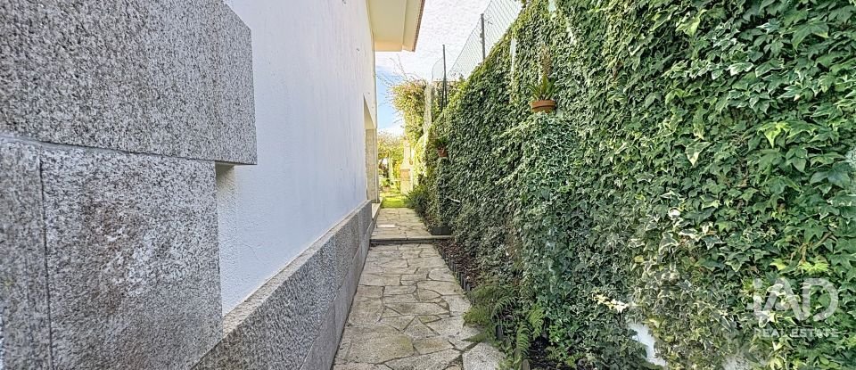 Châlet 5 chambres de 245 m² à Sanxenxo (36960)