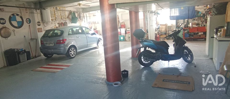 Maison 5 chambres de 478 m² à Flix (43750)