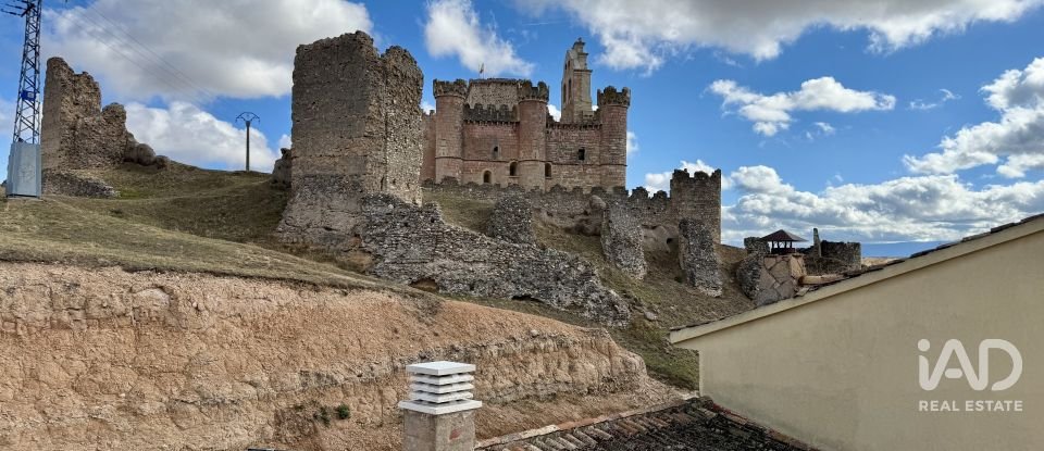 Casa 5 habitaciones de 298 m² en Turégano (40370)