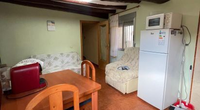 House 4 bedrooms of 131 m² in Blesa (44790)