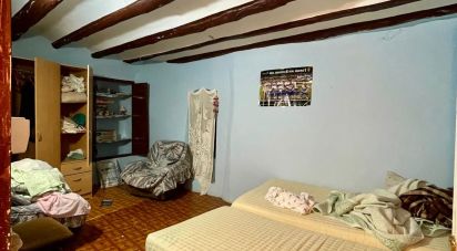 House 4 bedrooms of 131 m² in Blesa (44790)