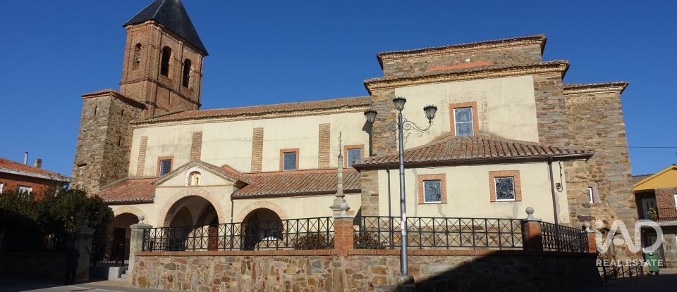 Casa 0 habitaciones de 310 m² en Villares de Órbigo (24288)