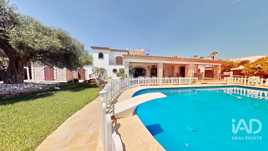 Apartment in house  5 bedrooms of 408 m² in Santa Pola (03130)