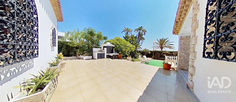 Apartment in house  5 bedrooms of 408 m² in Santa Pola (03130)