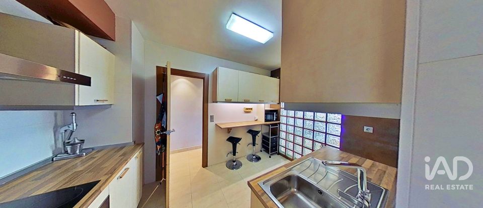 Pis 3 habitacions de 98 m² a Elx/Elche (03202)