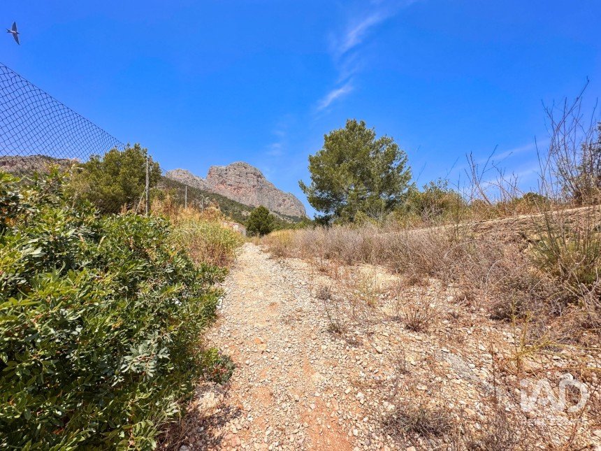 Terreno de 38.000 m² en Polop (03520)