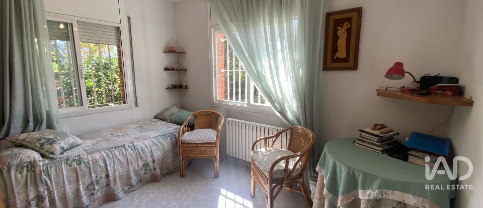 Casa 4 habitacions de 185 m² a Parets del Vallès (08150)