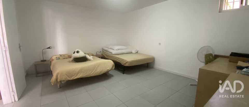 Casa 4 habitacions de 185 m² a Parets del Vallès (08150)