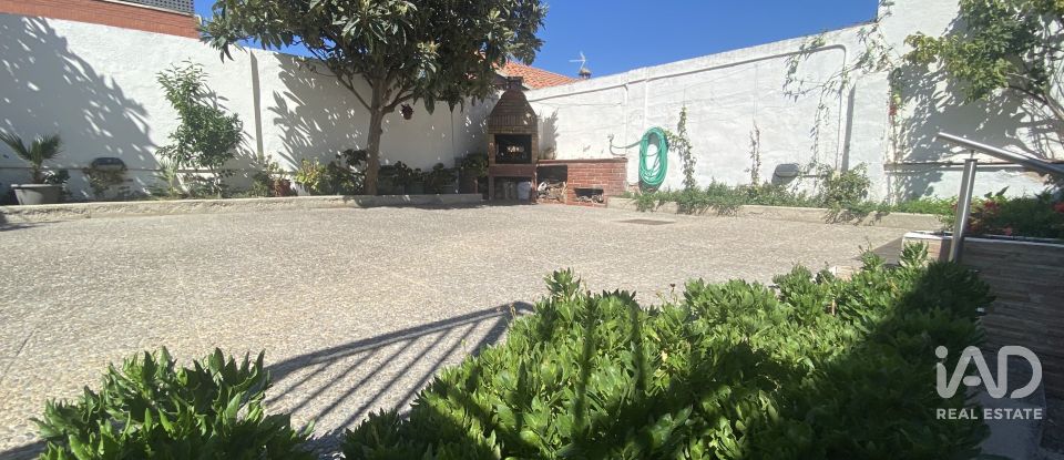 Casa 4 habitacions de 185 m² a Parets del Vallès (08150)