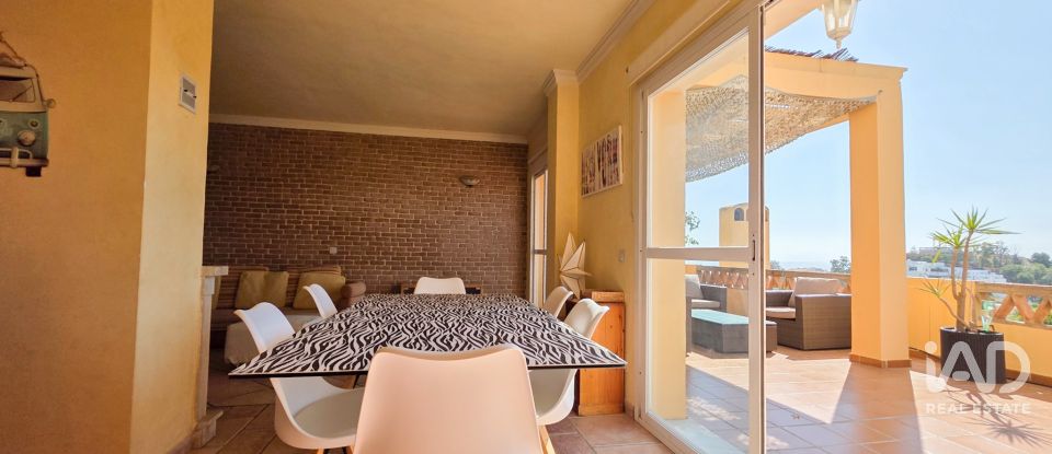 Ático 4 habitaciones de 183 m² en Málaga (29018)