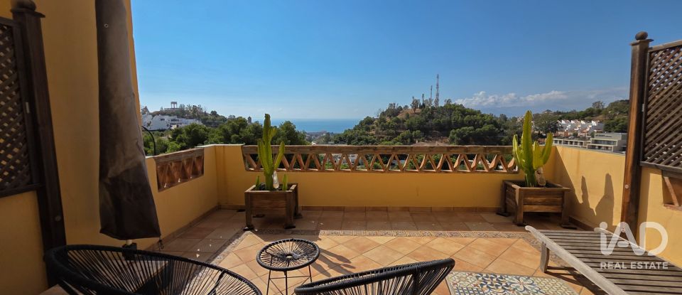 Ático 4 habitaciones de 183 m² en Málaga (29018)