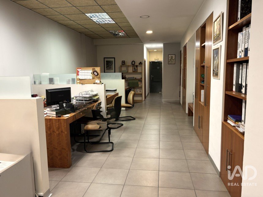 Tienda / local comercial de 100 m² en Palencia (34002)