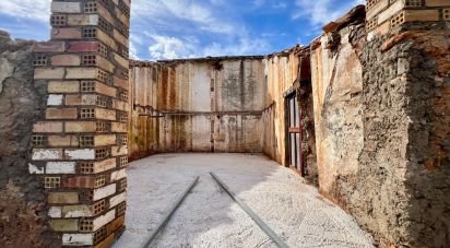 Farm land of 46,025 m² in Roquetes (43520)