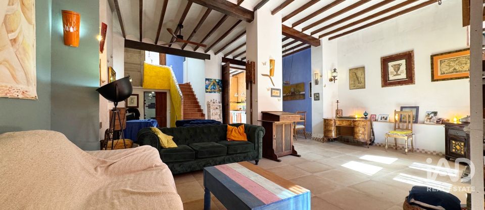 Casa 5 habitaciones de 288 m² en Pego (03780)