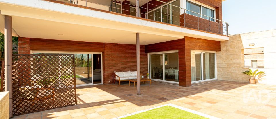 Casa 6 habitaciones de 700 m² en Sant Cugat del Vallès (08197)