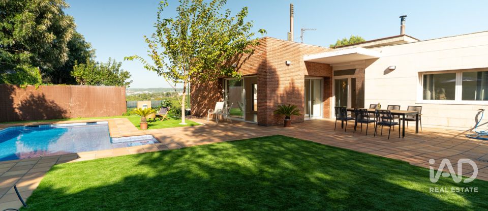 Casa 6 habitaciones de 700 m² en Sant Cugat del Vallès (08197)