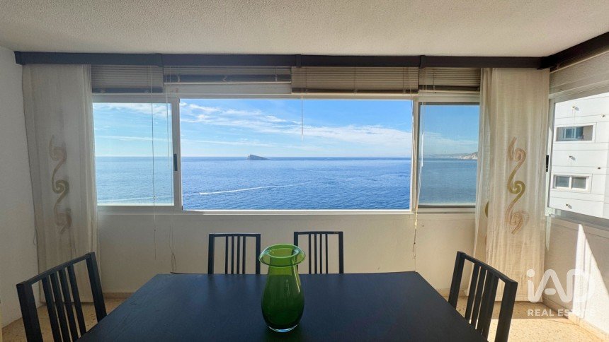 Pis 3 habitacions de 132 m² a Benidorm (03503)