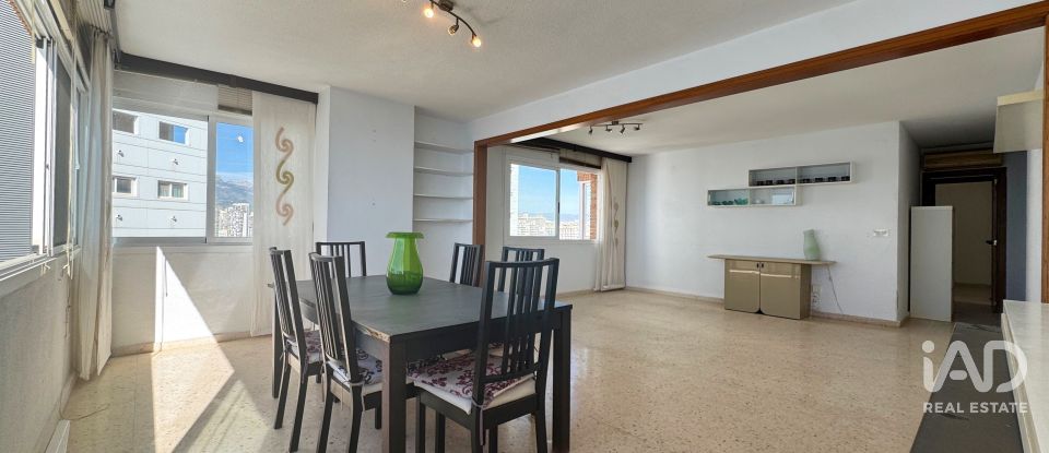 Pis 3 habitacions de 132 m² a Benidorm (03503)