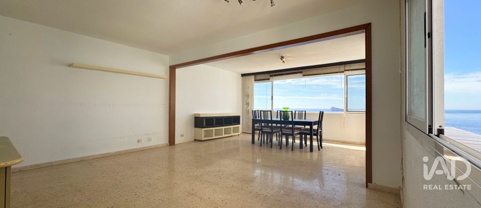 Pis 3 habitacions de 132 m² a Benidorm (03503)