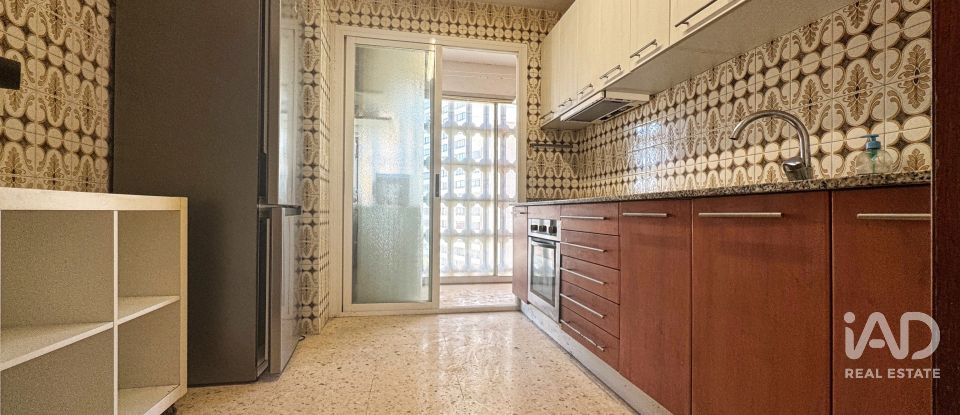 Pis 3 habitacions de 132 m² a Benidorm (03503)