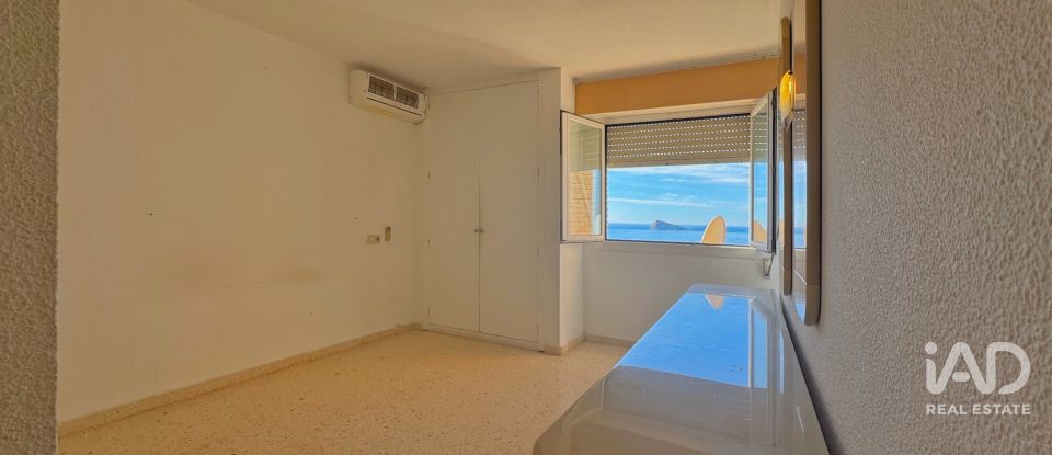 Pis 3 habitacions de 132 m² a Benidorm (03503)
