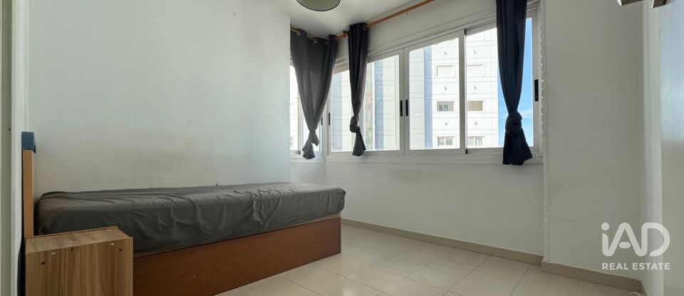 Pis 3 habitacions de 132 m² a Benidorm (03503)