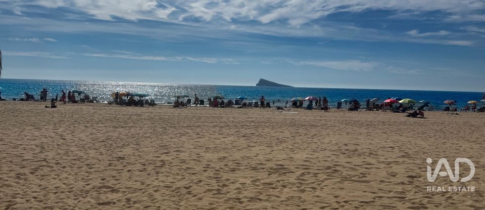 Pis 3 habitacions de 132 m² a Benidorm (03503)