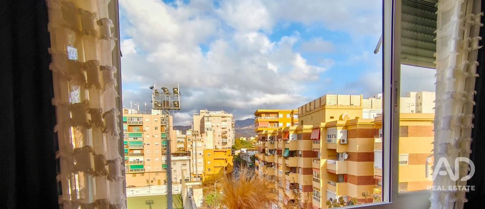 Pis 3 habitacions de 55 m² a Málaga (29013)